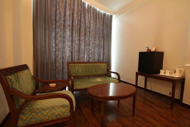 Hotel Crystal Palace Мірут Екстер'єр фото